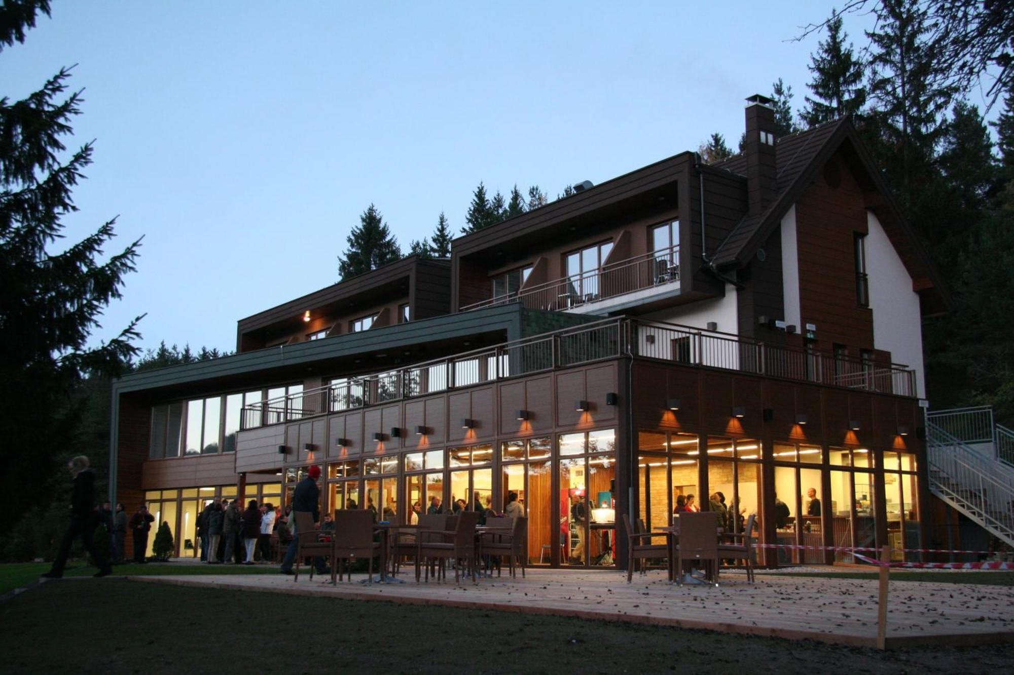Hotel Rakitna Exteriör bild